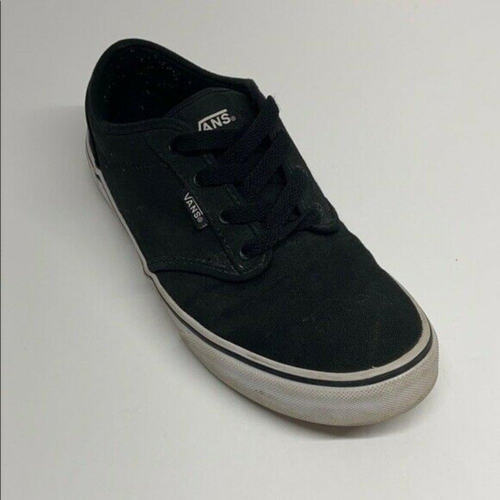 Vans Solid Black Low Canvas Classic Skate Shoes Woman's Size 6.5